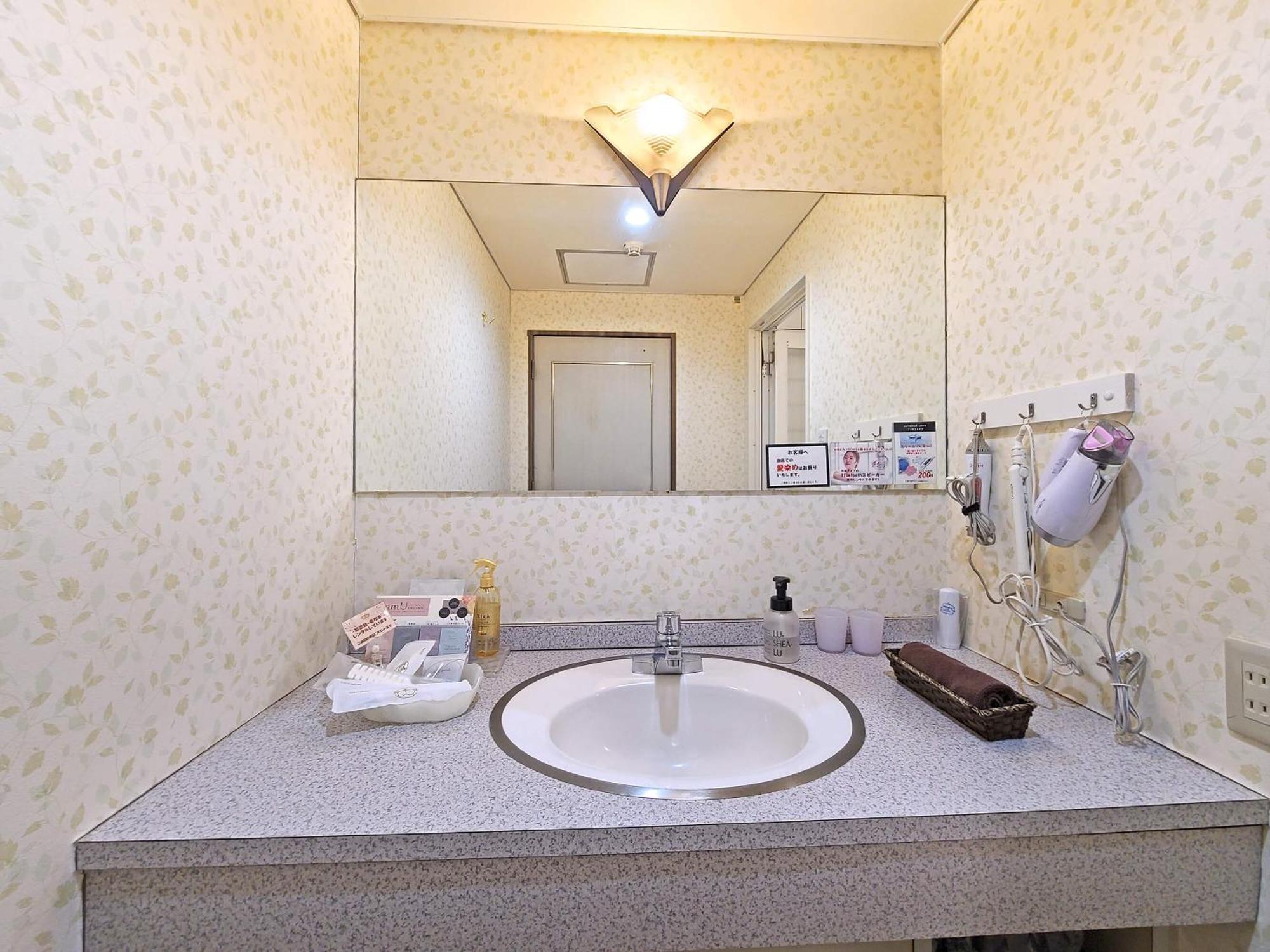 Готель Pal Annex Nakatsu (Adults Only) Екстер'єр фото